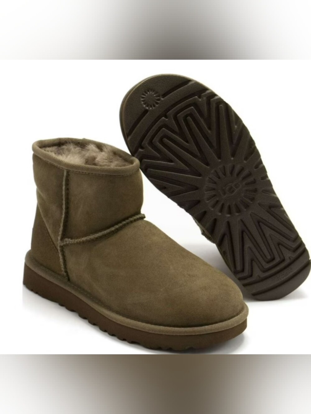 UGG Women's Classic Mini II Boots Size 9 MSRP $159.95
